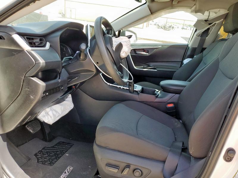 2T3W1RFV5RC292379 - 2024 TOYOTA RAV4 XLE WHITE photo 7