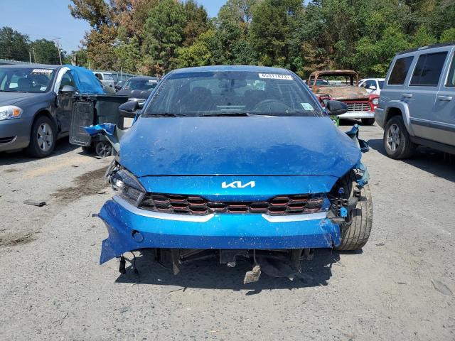 3KPF54AD1NE505225 - 2022 KIA FORTE GT LINE BLUE photo 5