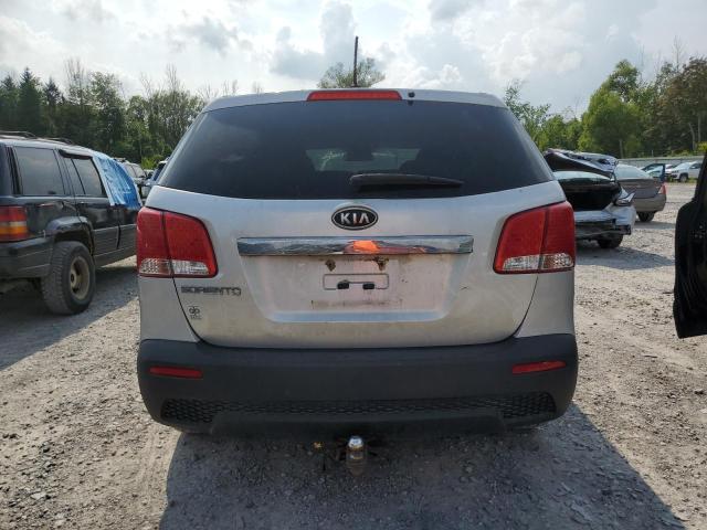 5XYKTDA60DG312345 - 2013 KIA SORENTO LX SILVER photo 6