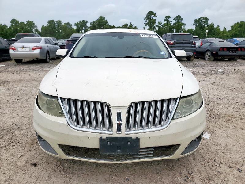 1LNHM94RX9G604286 - 2009 LINCOLN MKS WHITE photo 5