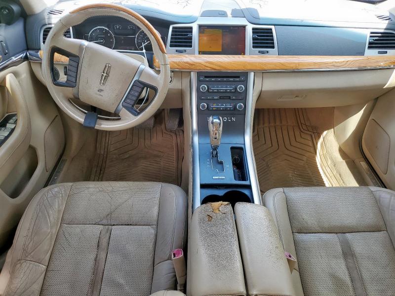 1LNHM94RX9G604286 - 2009 LINCOLN MKS WHITE photo 8