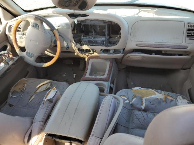 5LMFU28L1WLJ06790 - 1998 LINCOLN NAVIGATOR შავი ფოტო 8