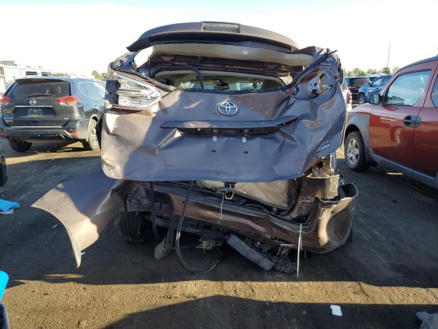 5TDDZ3DC4JS188792 - 2018 TOYOTA SIENNA XLE BROWN photo 6