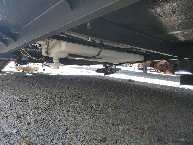 5ZT2CRFC6SY333022 - 2025 CAMPER TRAILER WHITE photo 5