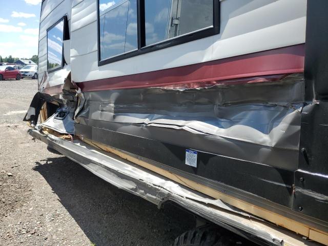 5ZT2CRFC6SY333022 - 2025 CAMPER TRAILER WHITE photo 9