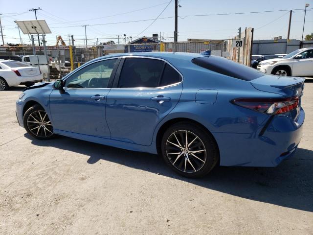 4T1G11AKXPU116404 - 2023 TOYOTA CAMRY SE NIGHT SHADE BLUE photo 2