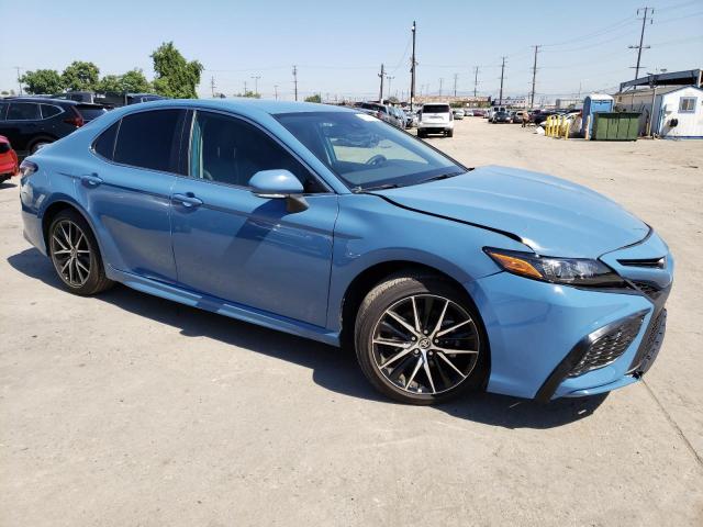 4T1G11AKXPU116404 - 2023 TOYOTA CAMRY SE NIGHT SHADE BLUE photo 4