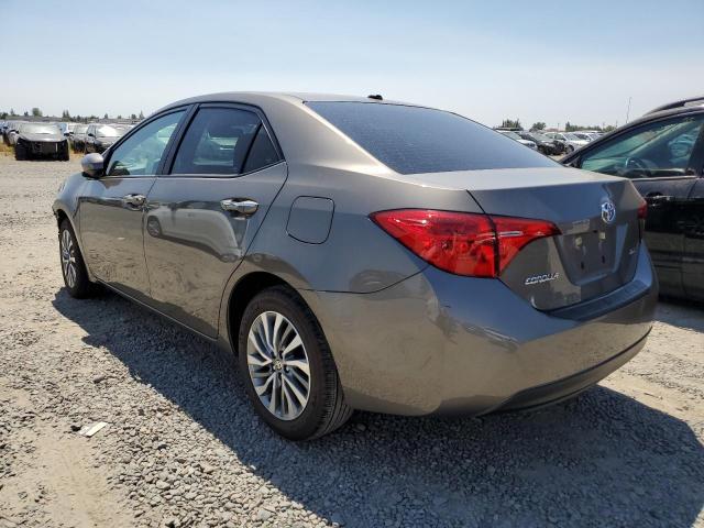 5YFBURHE1KP888641 - 2019 TOYOTA COROLLA L GRAY photo 2