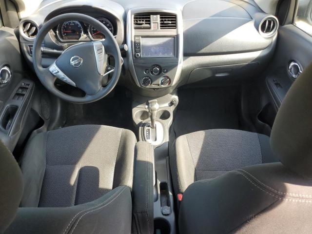 3N1CN7AP6KL831787 - 2019 NISSAN VERSA S 灰色 照片 8