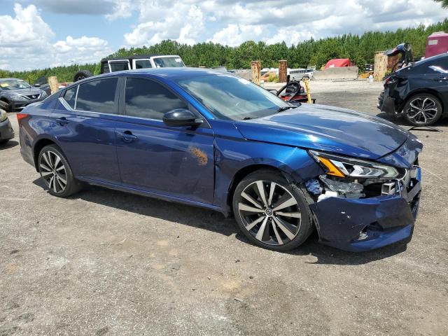 1N4BL4CW3KC183487 - 2019 NISSAN ALTIMA SR BLUE photo 4