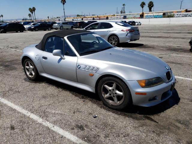 4USCH333XXLF40846 - 1999 BMW Z3 2.8 SILVER photo 4