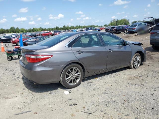 4T1BF1FK7FU013590 - 2015 TOYOTA CAMRY LE GRAY photo 3