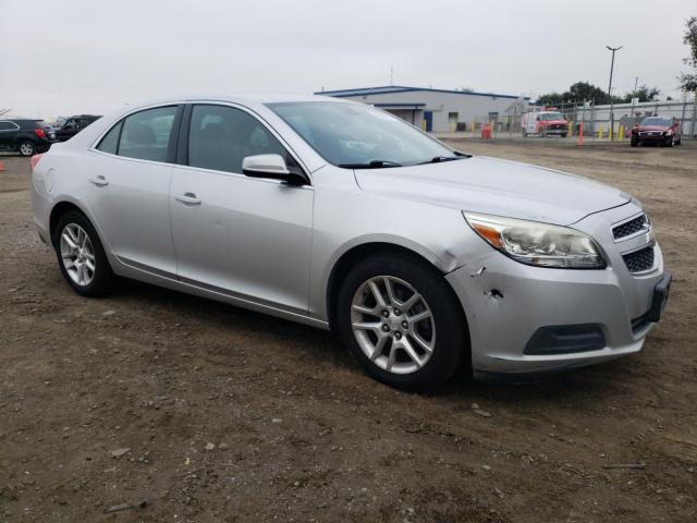 1G11D5RR3DF101942 - 2013 CHEVROLET MALIBU 1LT 银色 照片 4
