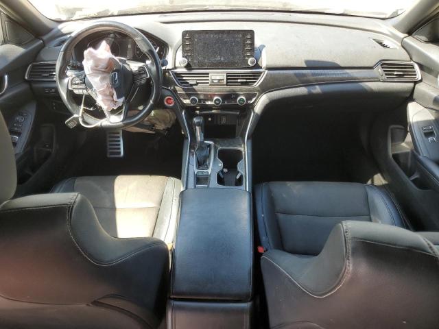 1HGCV1F3XJA215873 - 2018 HONDA ACCORD SPORT Beyaz fotoğraf 8