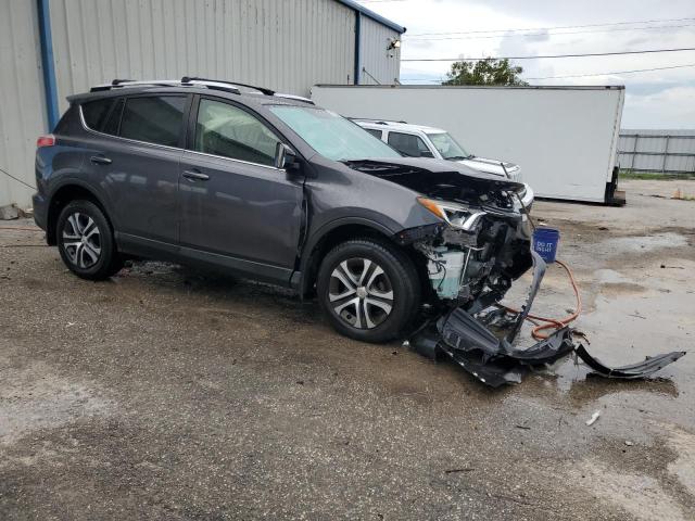 JTMBFREVXGJ083022 - 2016 TOYOTA RAV4 LE GRAY photo 4