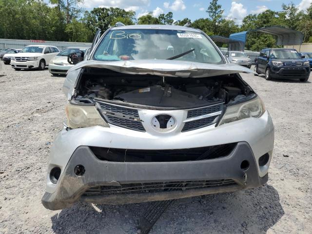 JTMZFREV0FD069321 - 2015 TOYOTA RAV4 LE SILVER photo 5