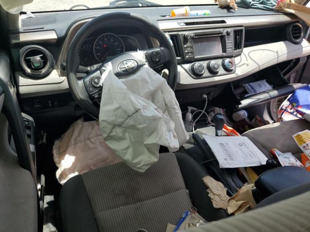 JTMZFREV0FD069321 - 2015 TOYOTA RAV4 LE SILVER photo 8