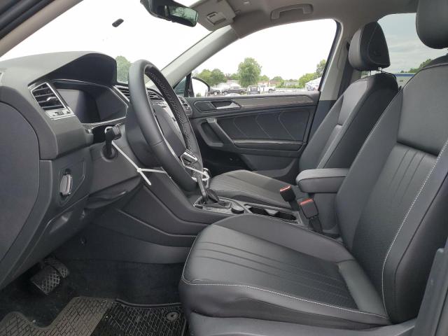 3VVMB7AX5PM037845 - 2023 VOLKSWAGEN TIGUAN SE ნაცრისფერი ფოტო 7