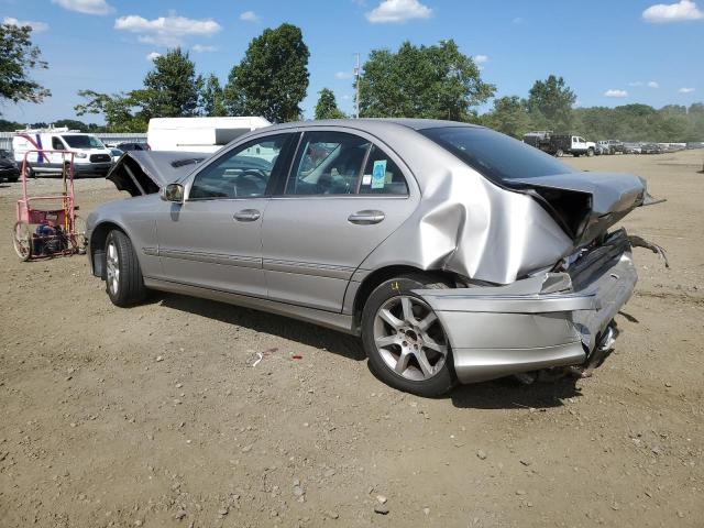 WDBRF87H67F863116 - 2007 MERCEDES-BENZ C 350 4MATIC SILVER photo 2