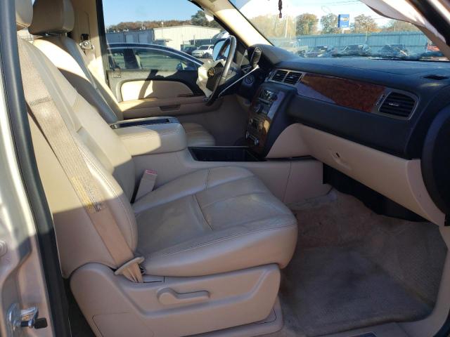 1GNFC13077J187896 - 2007 CHEVROLET TAHOE C1500 TAN photo 5