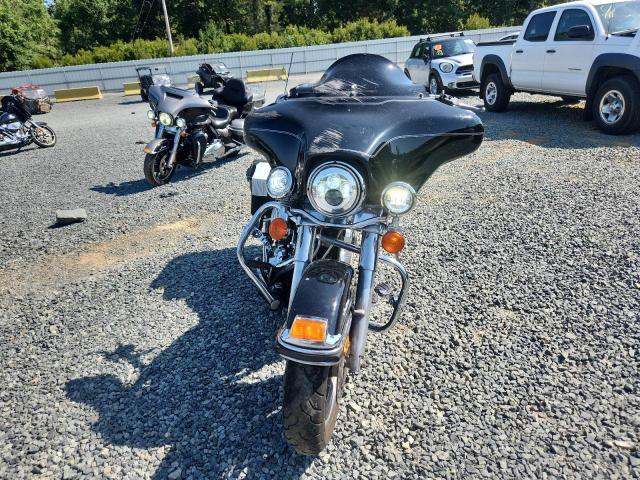 1HD1FCW145Y608132 - 2005 HARLEY-DAVIDSON FLHTCUI BLACK photo 2