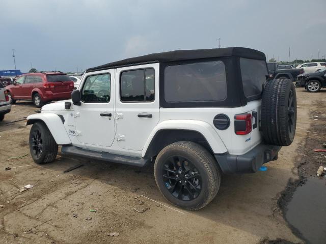 1C4JJXP64NW154512 - 2022 JEEP WRANGLER U SAHARA 4XE WHITE photo 2