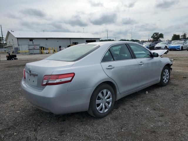 4T4BF3EK2AR041275 - 2010 TOYOTA CAMRY BASE SILVER photo 3