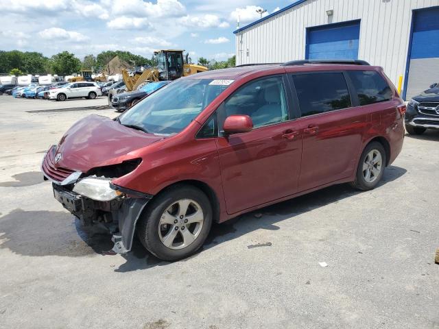 2016 TOYOTA SIENNA LE, 