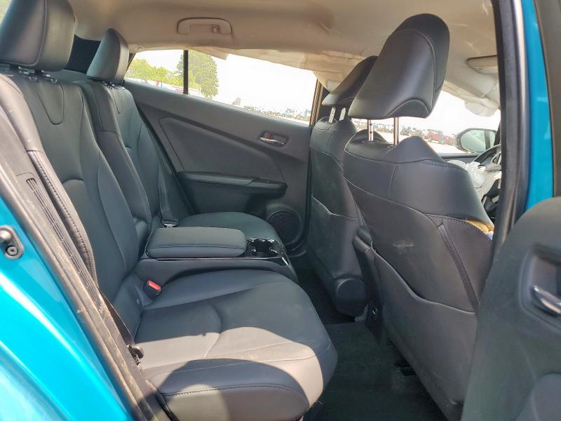 JTDKARFP9J3091011 - 2018 TOYOTA PRIUS PRIM 蓝色 照片 10