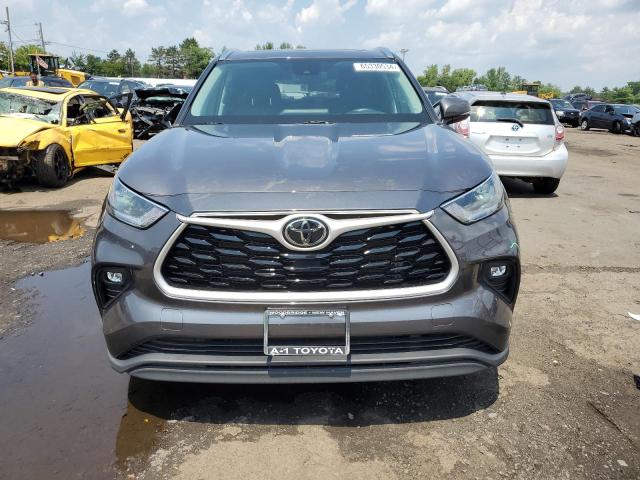 5TDGZRBHXMS548411 - 2021 TOYOTA HIGHLANDER XLE GRAY photo 5