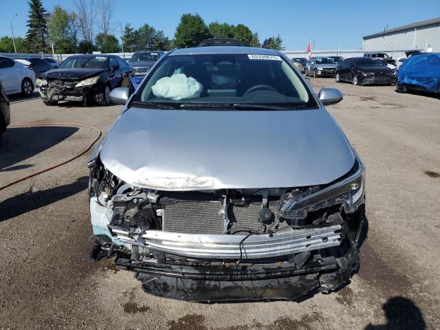JTDBDMHE9R3013233 - 2024 TOYOTA COROLLA LE SILVER photo 5