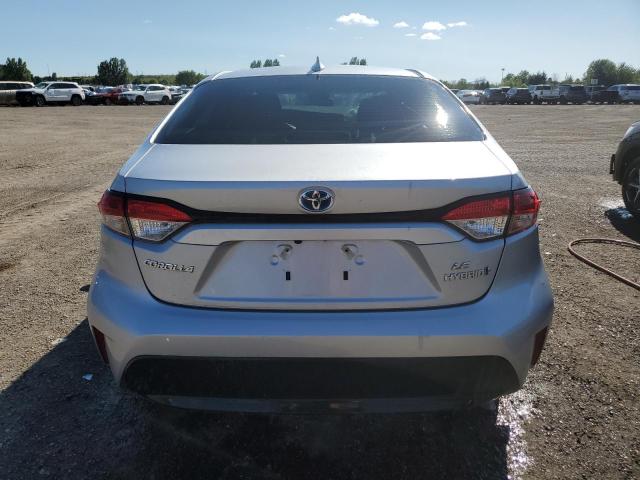 JTDBDMHE9R3013233 - 2024 TOYOTA COROLLA LE SILVER photo 6