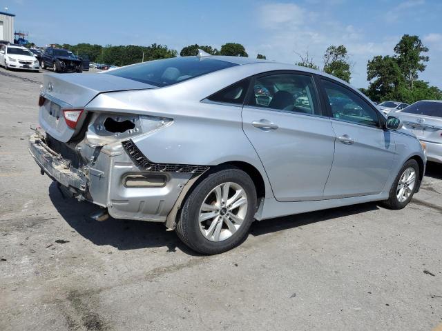 5NPEB4AC8EH832762 - 2014 HYUNDAI SONATA GLS SILVER photo 3