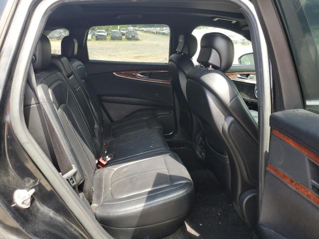 2LMPJ8LP0HBL45347 - 2017 LINCOLN MKX RESERVE შავი ფოტო 10