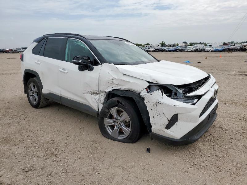 2T3W1RFV0RW313072 - 2024 TOYOTA RAV4 XLE თეთრი ფოტო 4