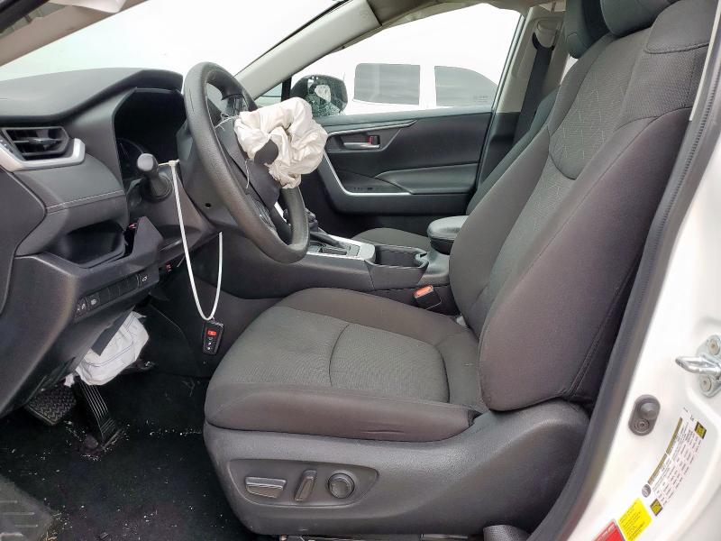 2T3W1RFV0RW313072 - 2024 TOYOTA RAV4 XLE თეთრი ფოტო 7