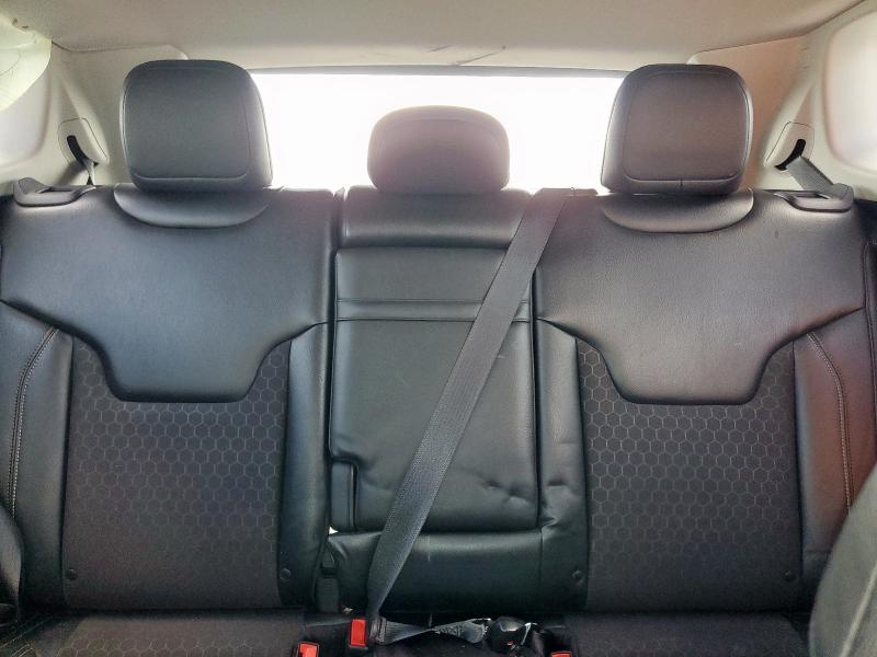 3C4NJCBB0HT643238 - 2017 JEEP COMPASS LATITUDE Қара фото 10