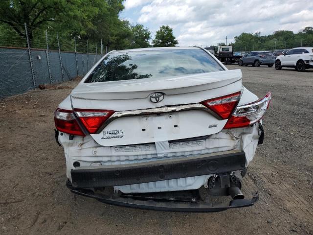 4T1BF1FK5GU132630 - 2016 TOYOTA CAMRY LE 白色 照片 6