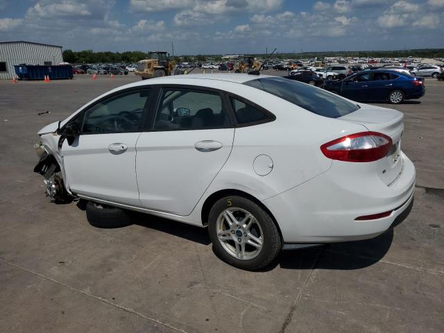 3FADP4BJ3KM126918 - 2019 FORD FIESTA SE WHITE photo 2