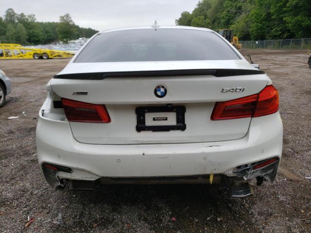 WBAJE7C54JWA04198 - 2018 BMW 540 XI WHITE photo 6