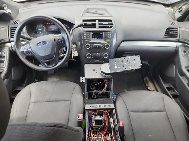 1FM5K8AR2KGA31252 - 2019 FORD EXPLORER POLICE INTERCEPTOR TWO TONE photo 8