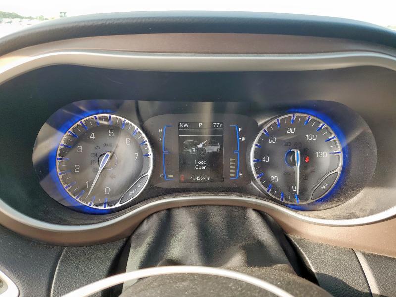 2C4RC1BG8HR816759 - 2017 CHRYSLER PACIFICA TOURING L MAROON photo 9