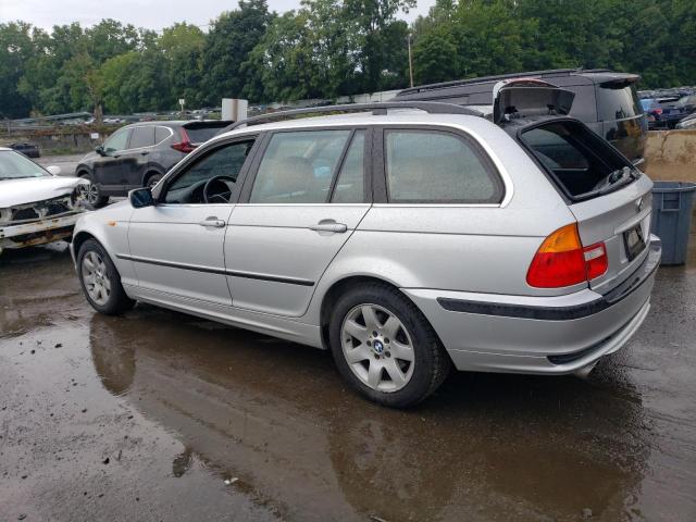 WBAEP33494PE91909 - 2004 BMW 325 XIT SILVER photo 2