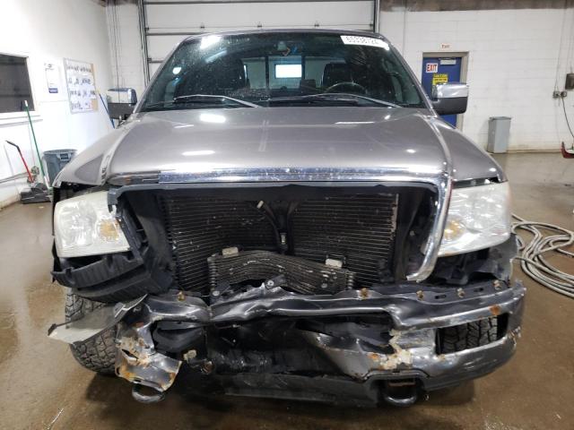 1FTPW14575KE80302 - 2005 FORD F150 SUPERCREW GRAY photo 5