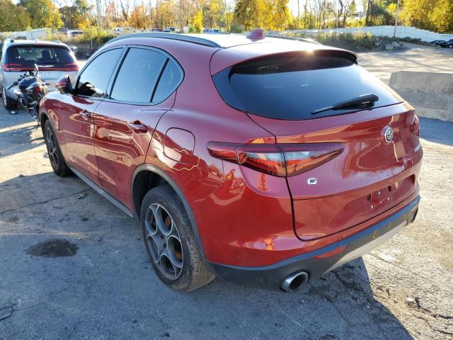 ZASFAKNN2J7B80055 - 2018 ALFA ROMEO STELVIO TI SPORT RED photo 3