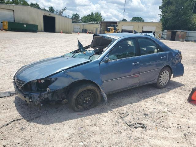 2003 TOYOTA CAMRY LE, 