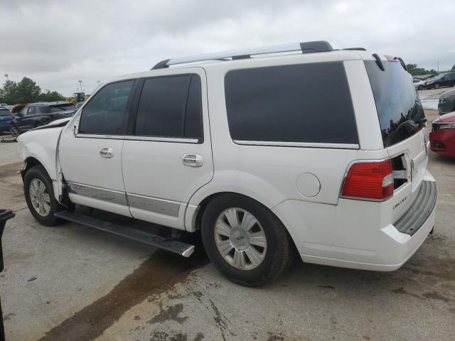 5LMJJ2J52CEL01151 - 2012 LINCOLN NAVIGATOR WHITE photo 2