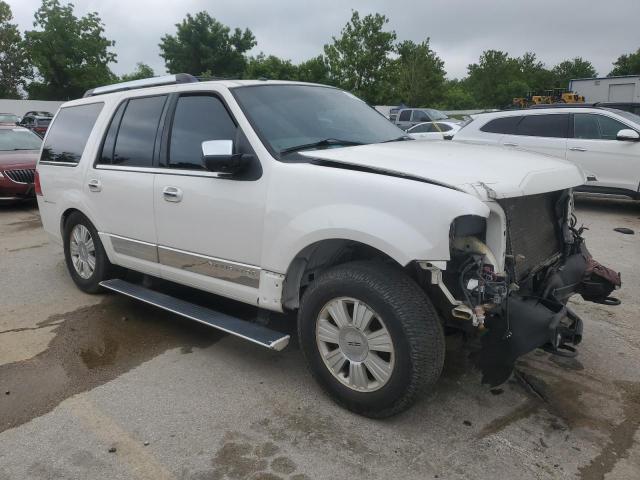 5LMJJ2J52CEL01151 - 2012 LINCOLN NAVIGATOR WHITE photo 4