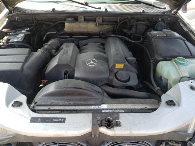 4JGAB54E72A344029 - 2002 MERCEDES-BENZ ML 320 SILVER photo 11