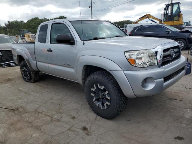 5TETU62N48Z518587 - 2008 TOYOTA TACOMA PRERUNNER ACCESS CAB SILVER photo 4